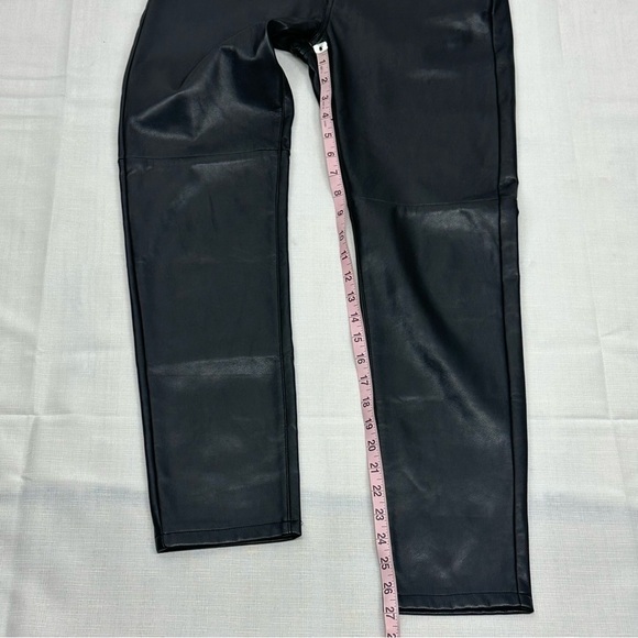 Pull & Bear size 4 Black Faux Leather High Waist Straight Leg Pants - Picture 9 of 13